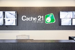 Cache21 Mini Storage - Chilliwack Photo 6